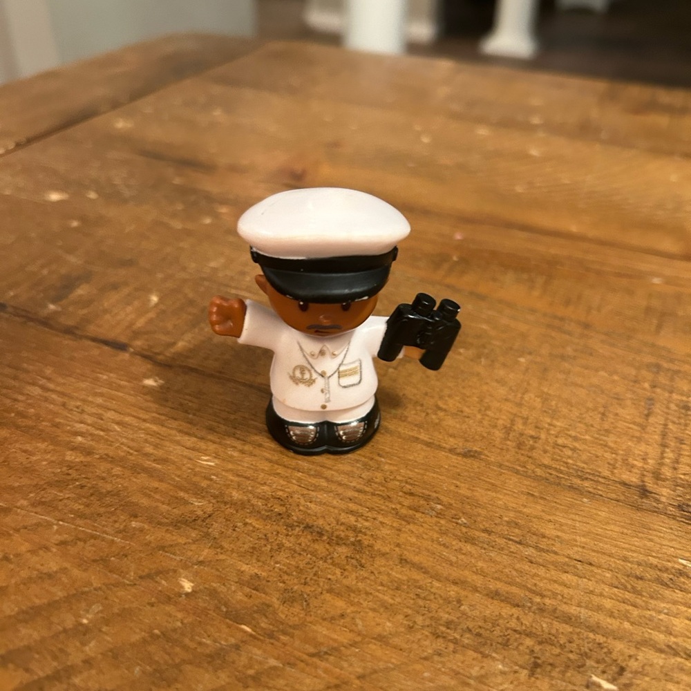 Fisher Price Little People boat captain  as is